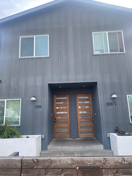 Residential Premium Main Image