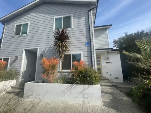 Residential Premium Main Image