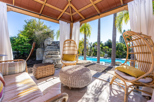 Residential Premium Image