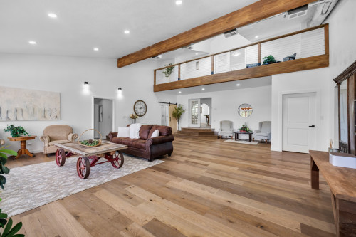 Residential Premium Image