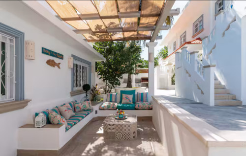 Residential Premium Image