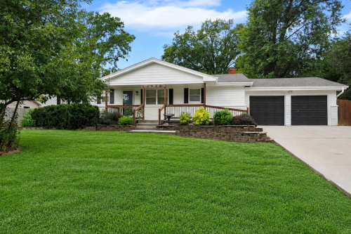 Residential Premium Image