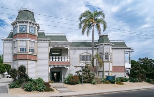 Residential Premium Main Image
