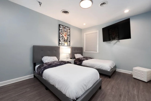 Residential Premium Main Image