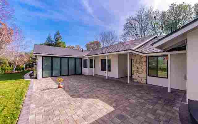 Grata House