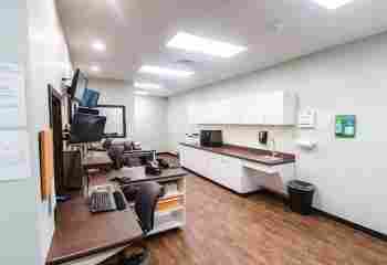 Southwest Vegas Comprehensive Treatment Center - Photo 5
