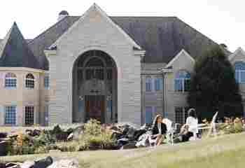 The Manor - Photo 1