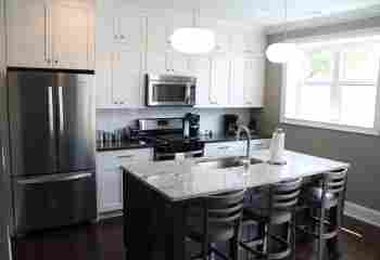 Rosecrance Lakeview Sober Living - Photo 3