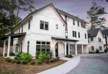 Momentum Recovery - Photo 1