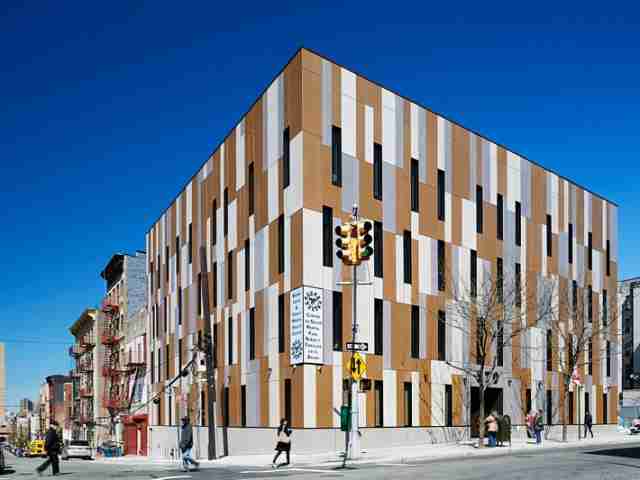 NY Pychotherapy and Counseling Bronx Child and Family MH Center