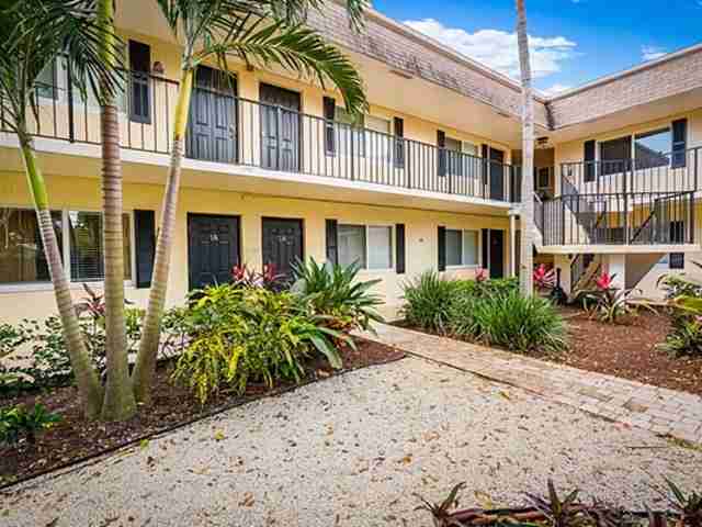 The Providence House - Boynton Beach