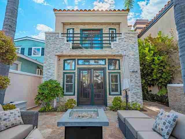 Surfside Recovery Center