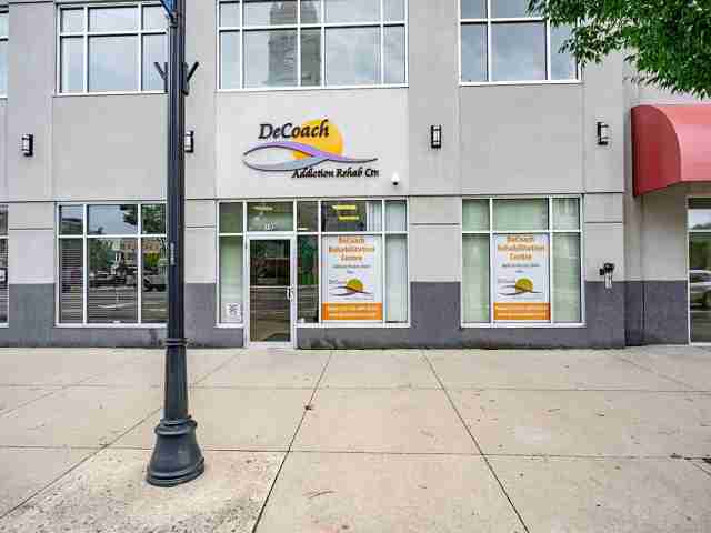 DeCoach Recovery Centre Xenia