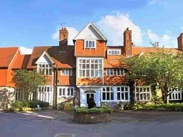 Cygnet Hospital Godden Green facility