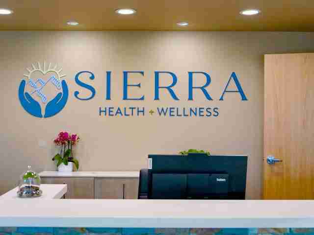 Sierra Health + Wellness: Adolescent Treatment Programs - Roseville, CA