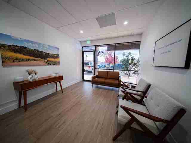 Neuro Wellness Spa Lake Forest facility