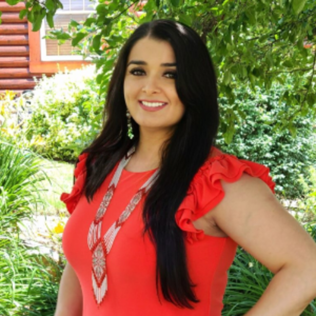 Oleksandra (Sasha) Banjak