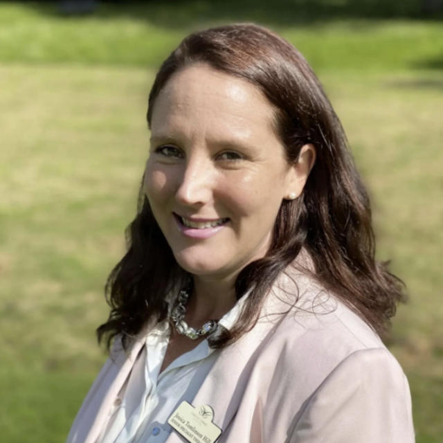 Jessica Tomlinson Hill