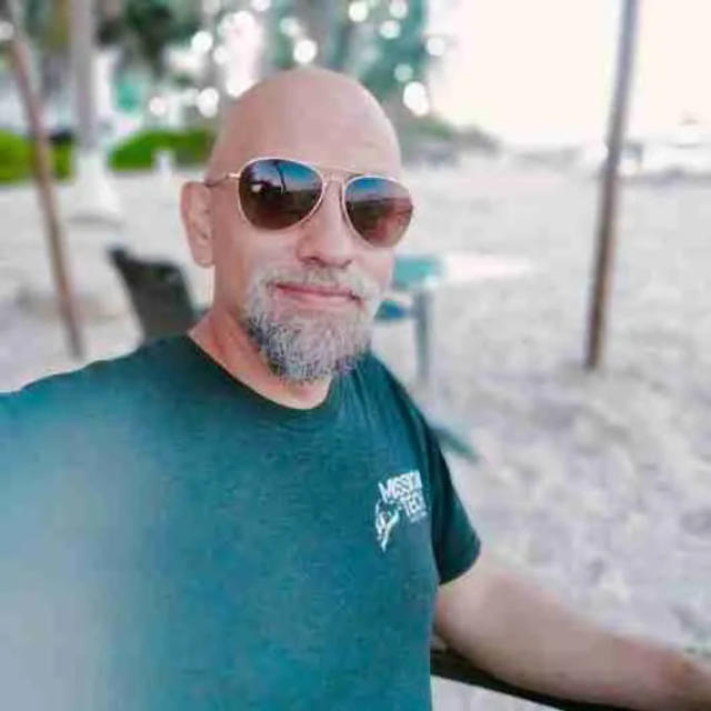 Dr. Alejandro Villanueva