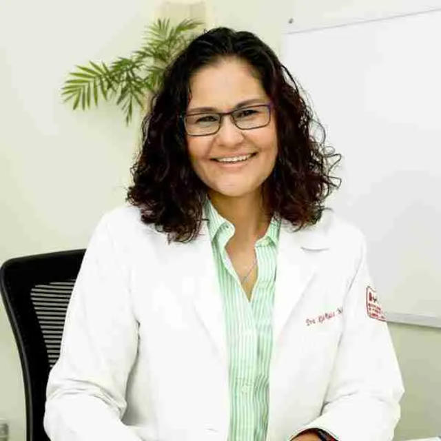 Dr. Kitzia Ruiz