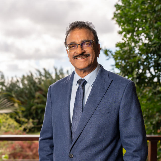 Dr. Siddick Maudarbocus