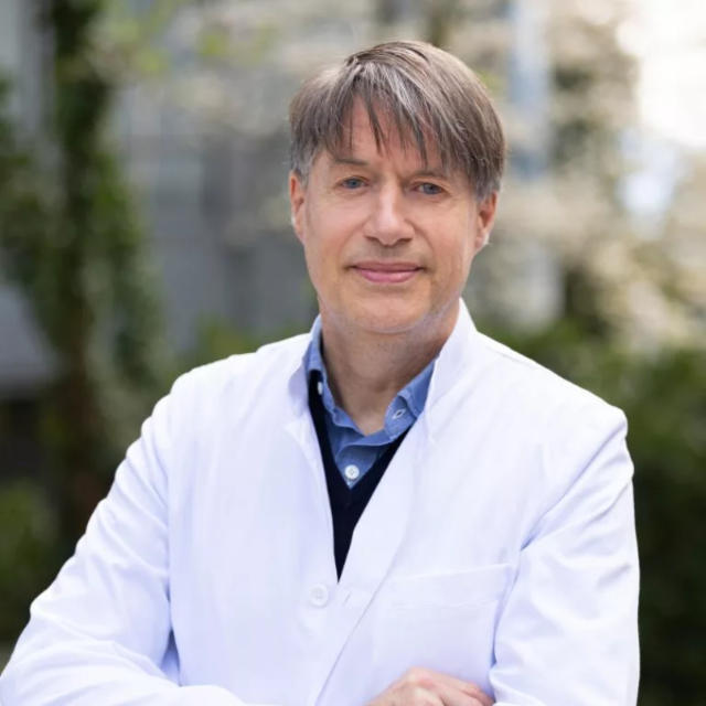 Dr. Prof. Dr. Med. Georg Schulthess