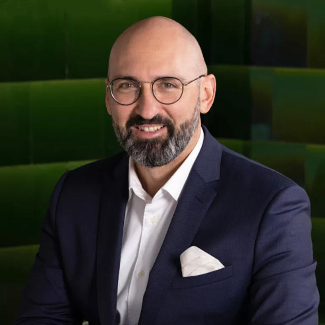 Dr. med. László Ürögi