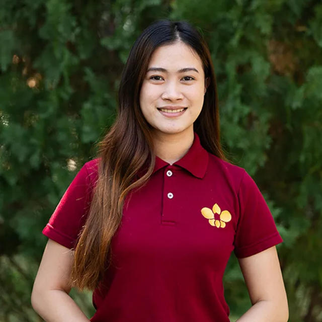 Miss Nichakamon Toamnad