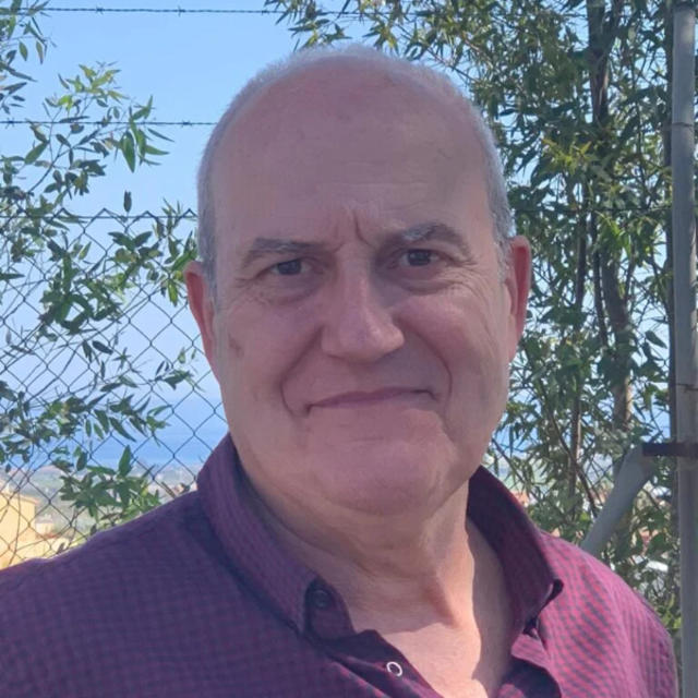 Dr. RAFAEL CAMPOS CLOUTÉ