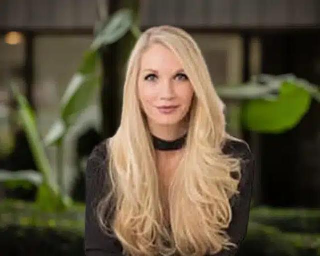 Dr. Mandy Neeble-Diamond