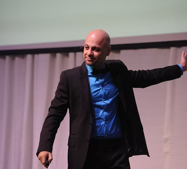 Dr. Moses Nasser, MD