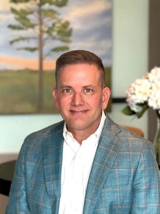 Dr. Tim Carpenter