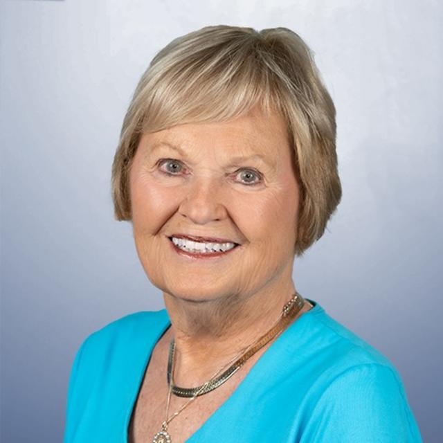 Dr. Susan Naversen