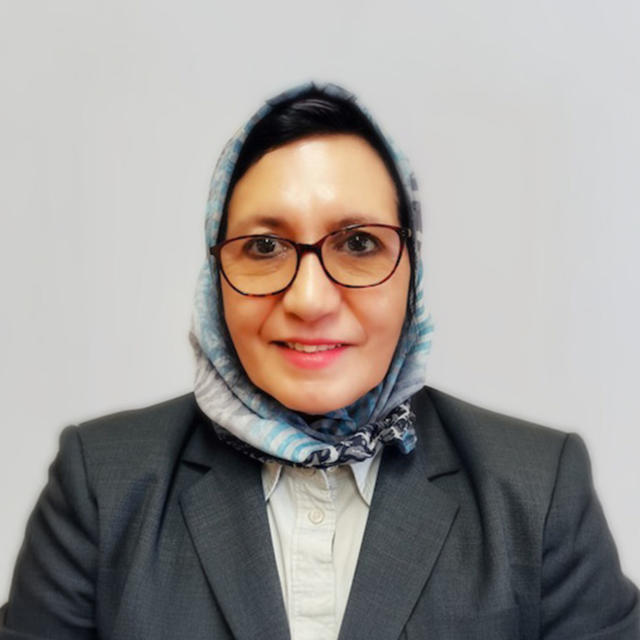 Dr. Maryam Navsa