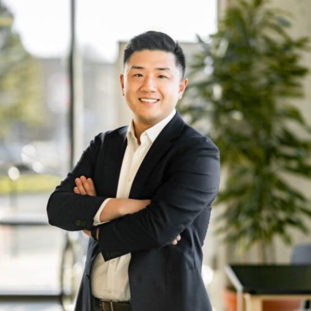Dr. Harold Hong