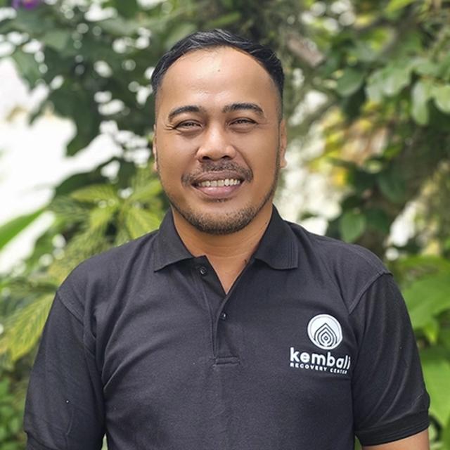 Wayan Wira
