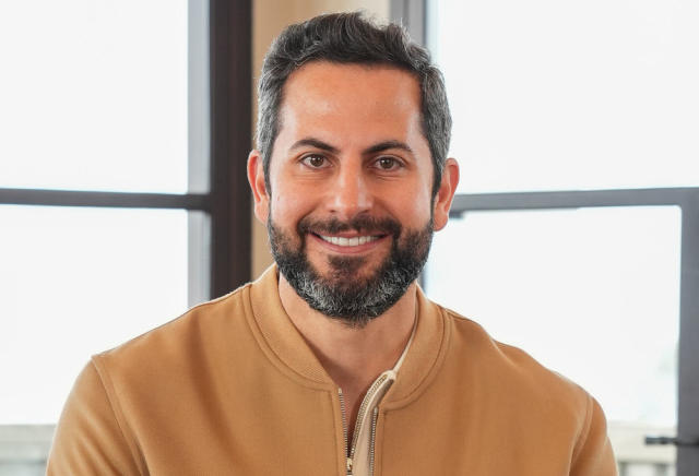 Dr. Eric Chaghouri