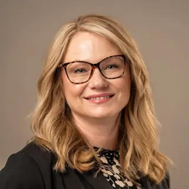 Bernadette Tomczak
