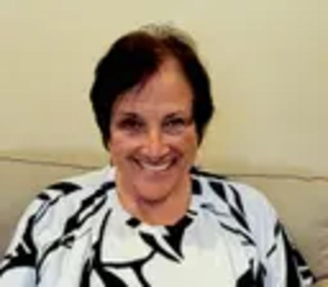 Carolyn Novicoff