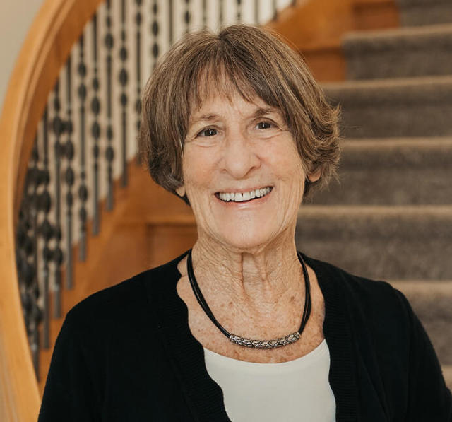 Ruth Ann Hoenick