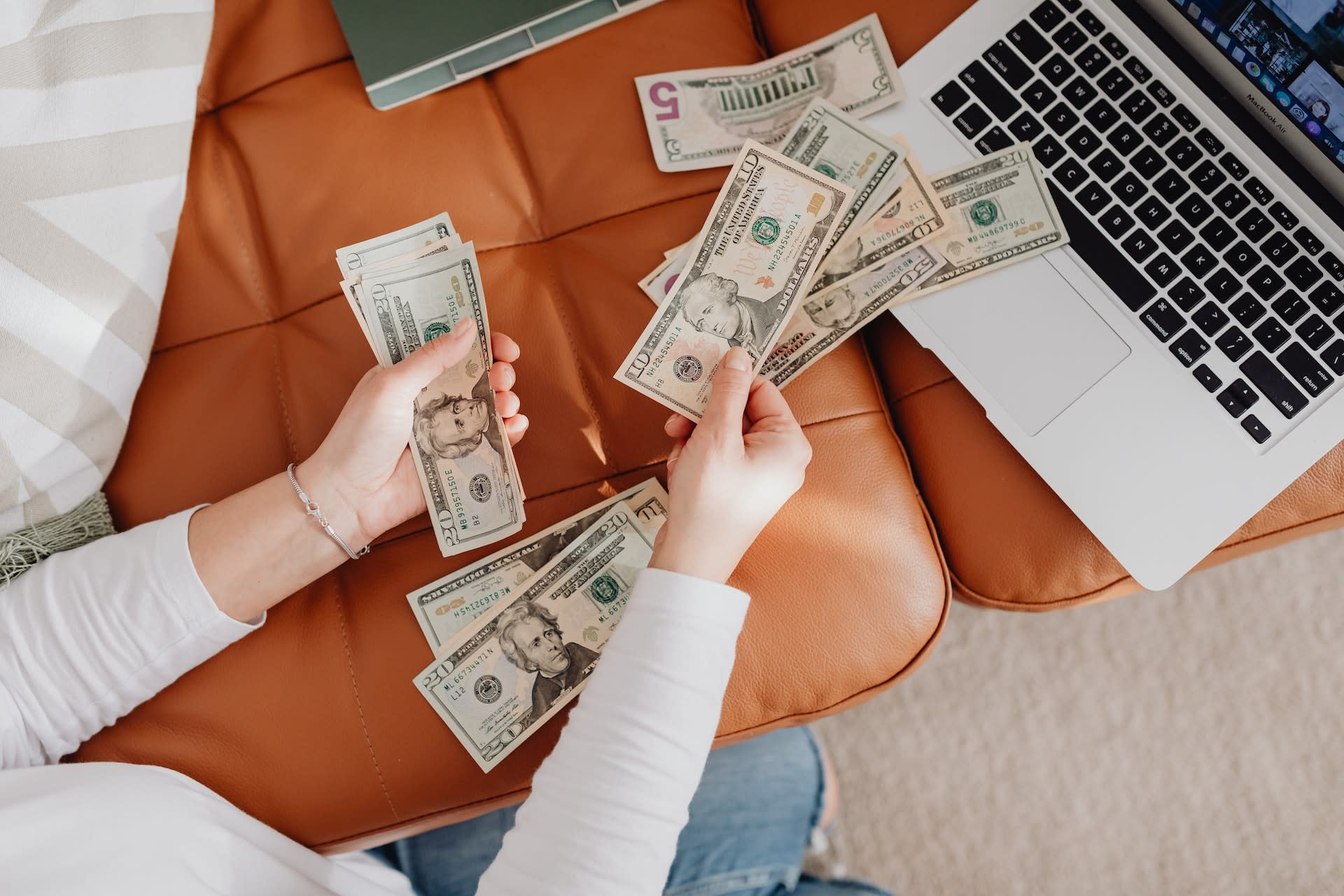 How to Avoid Common Addiction Treatment Center Scams