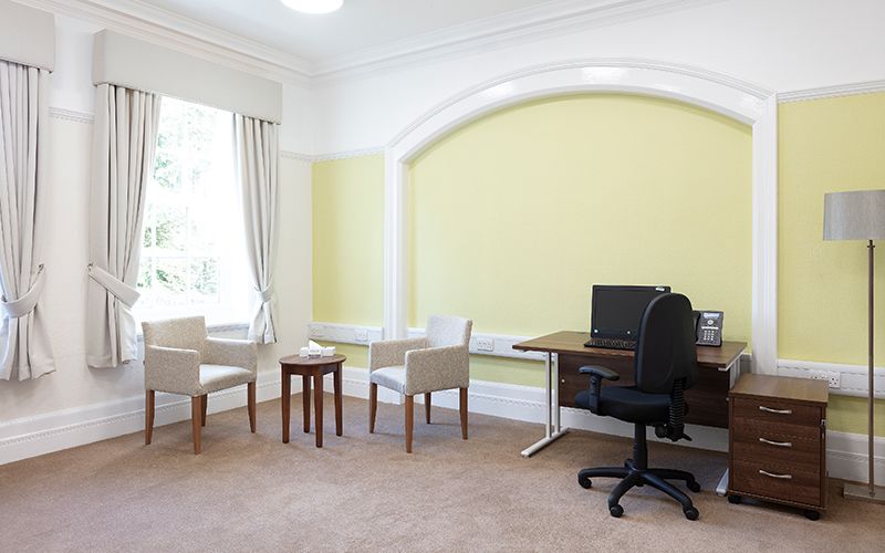 Priory Hospital Ticehurst House Rehab Center in United Kingdom