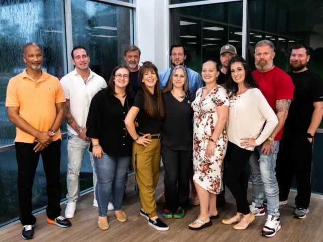 Stay Encouraged & Sober with Fellow Alumni