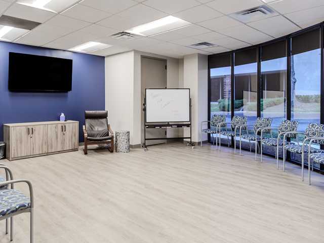 Work with a Team that Stays