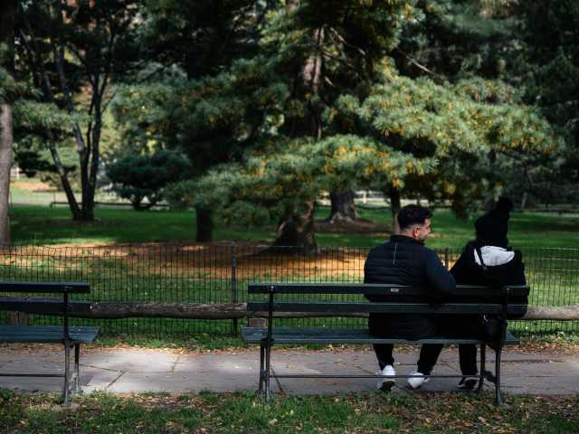 Maintain Sobriety with Peer Coaching Guidance