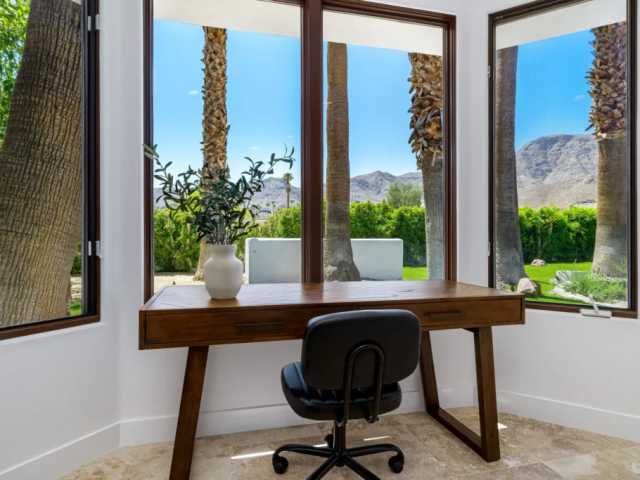 Stay Connected to Work During Treatment