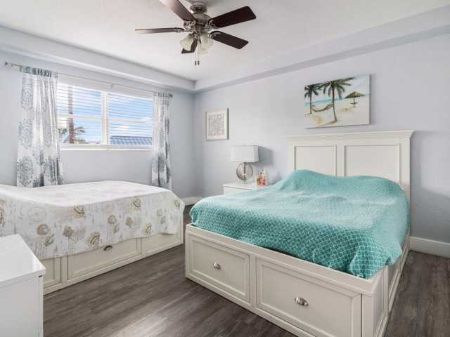 Retrain the Brain to Find a Natural State of Calm