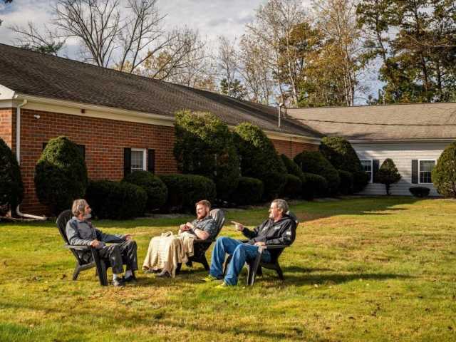 Stay Encouraged & Sober with Fellow Alumni