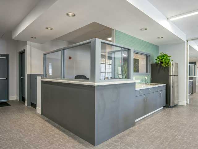 Safely Navigate Withdrawal in On-Site Detox