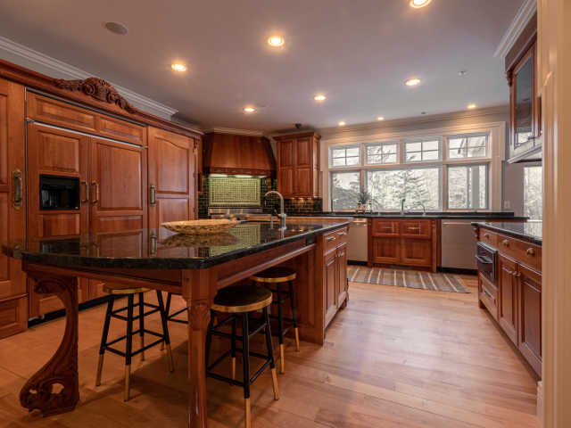 Luxurious Amenities